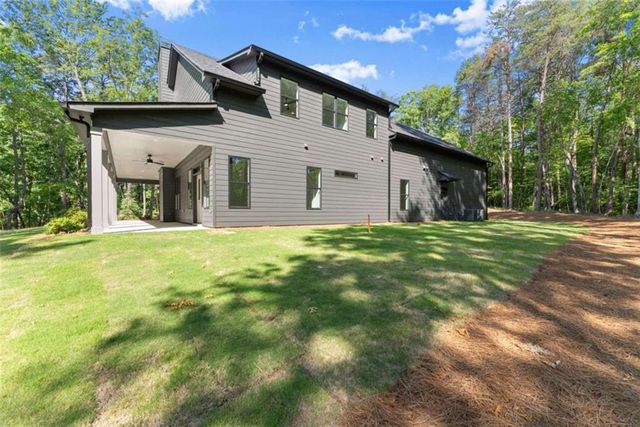 124 Fox Valley Road, Clarkesville, GA 30523