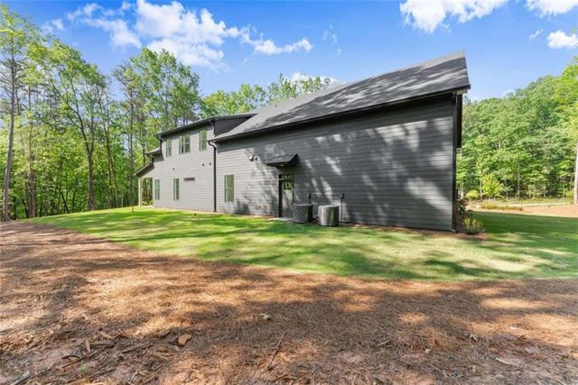 124 Fox Valley Road, Clarkesville, GA 30523
