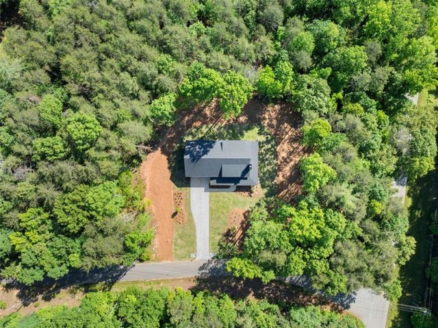 124 Fox Valley Road, Clarkesville, GA 30523
