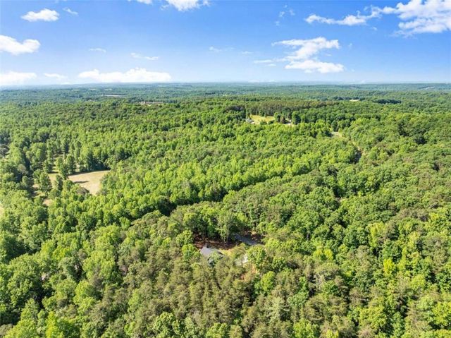 124 Fox Valley Road, Clarkesville, GA 30523