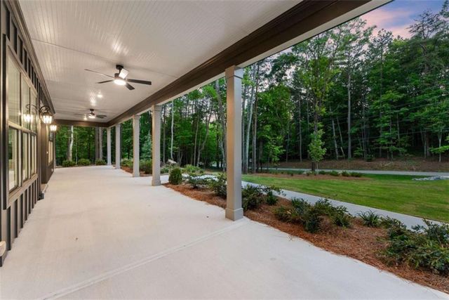 124 Fox Valley Road, Clarkesville, GA 30523