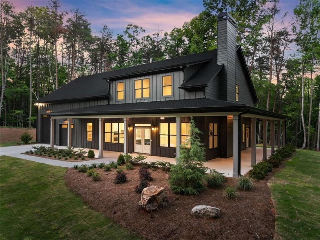 124 Fox Valley Road, Clarkesville, GA 30523
