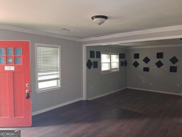 1032 Valley View Road SE, Atlanta, GA 30315