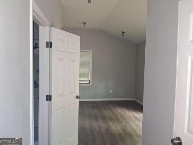 1032 Valley View Road SE, Atlanta, GA 30315