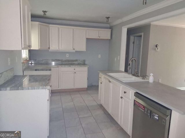 1032 Valley View Road SE, Atlanta, GA 30315