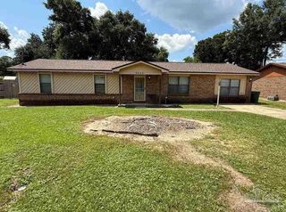 6649 Black Oak Pl, Pensacola, FL 32526