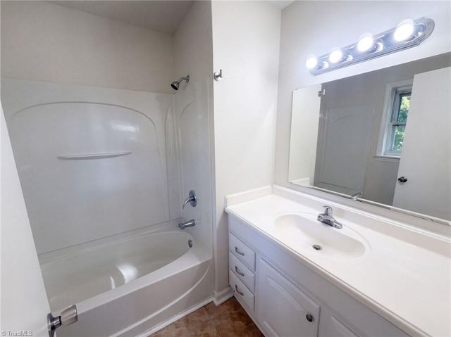 637 Williamsdale Road, Graham, NC 27253