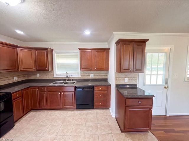 637 Williamsdale Road, Graham, NC 27253