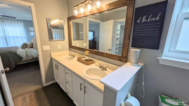 3079 Flintlock Dr, Pensacola, FL 32526