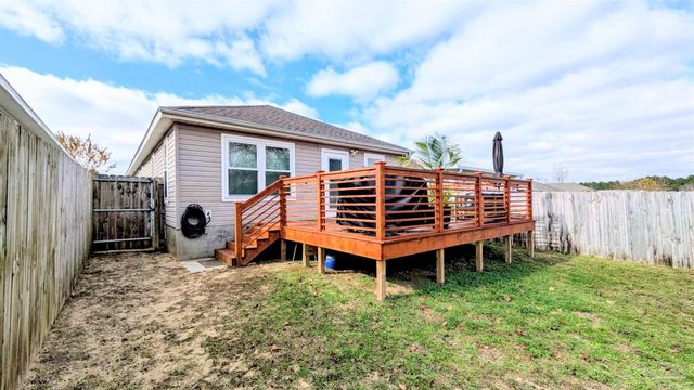 3079 Flintlock Dr, Pensacola, FL 32526