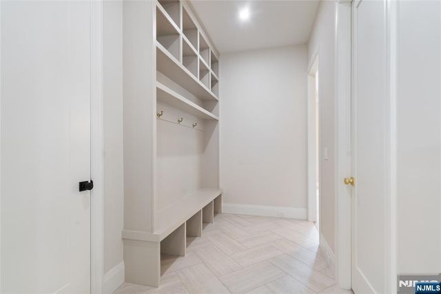 333 Harrison Street, Paramus, NJ 07652