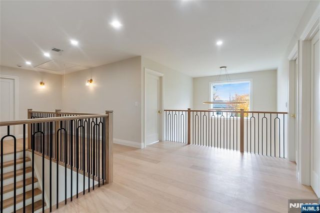 333 Harrison Street, Paramus, NJ 07652