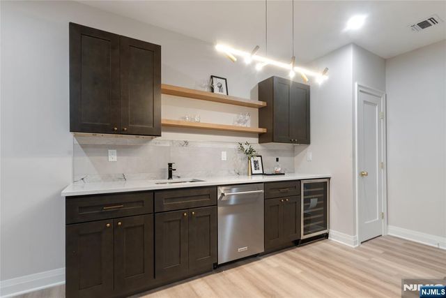 333 Harrison Street, Paramus, NJ 07652