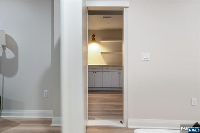 333 Harrison Street, Paramus, NJ 07652