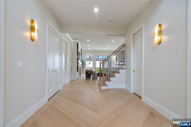 333 Harrison Street, Paramus, NJ 07652