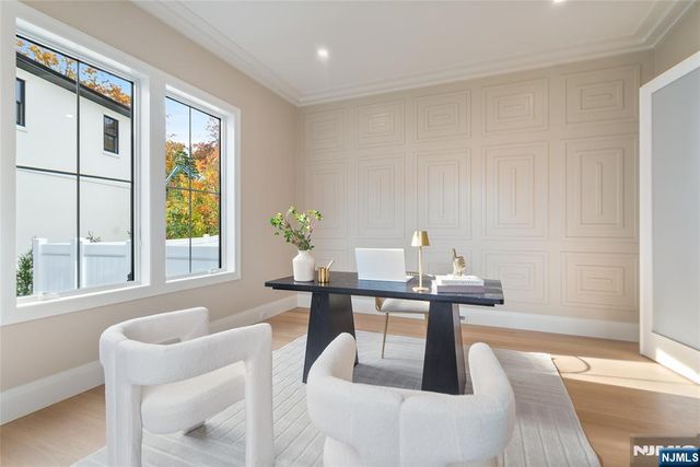 333 Harrison Street, Paramus, NJ 07652