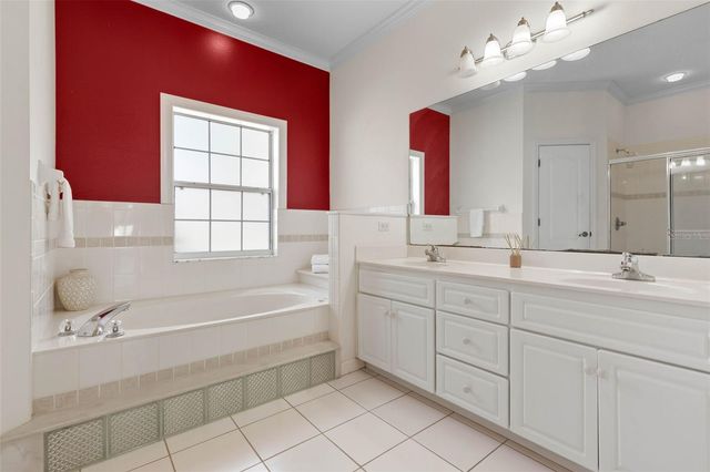 9 WHITTLESEY LANE, Palm Coast, FL 32164