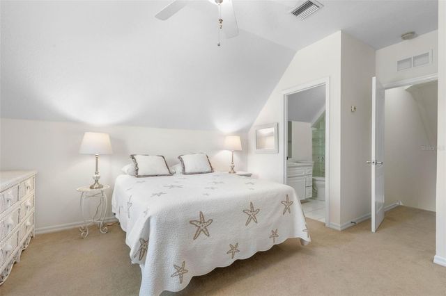 9 WHITTLESEY LANE, Palm Coast, FL 32164