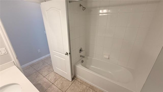 10567 HERON HIDEAWAY LOOP, Land O Lakes, FL 34638