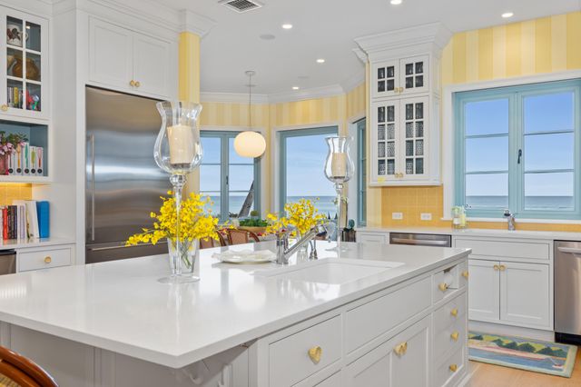 183 S Beach Road, Jupiter Island, FL 33455