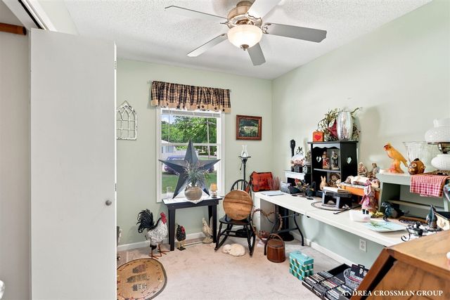1095 Becker Road, Muskegon, MI 49445