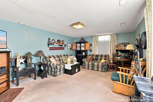 1095 Becker Road, Muskegon, MI 49445