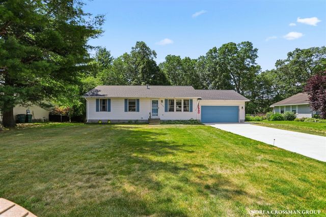 1095 Becker Road, Muskegon, MI 49445
