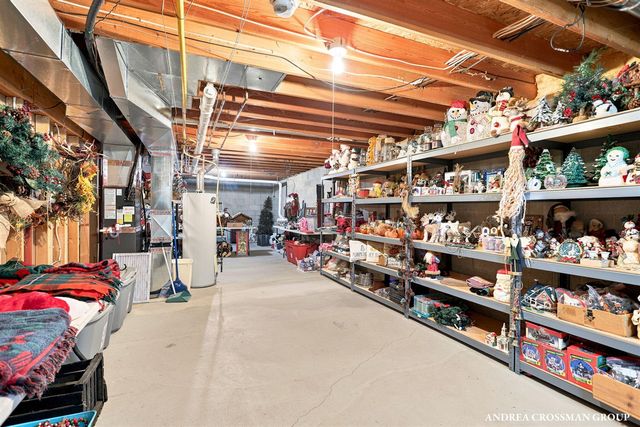 1095 Becker Road, Muskegon, MI 49445