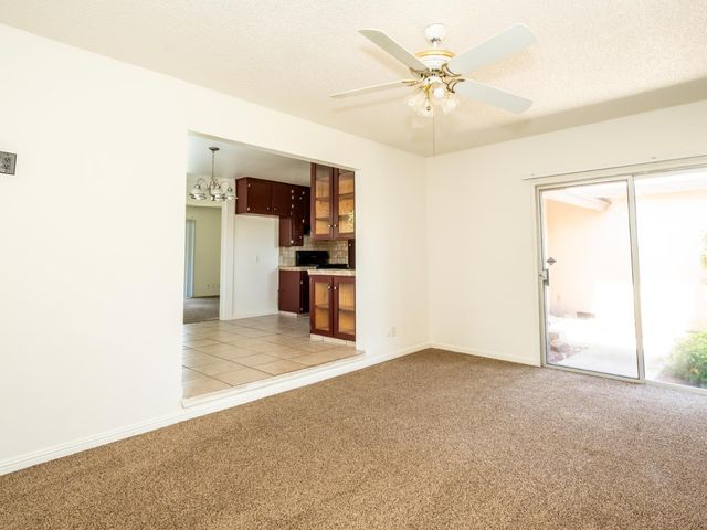 4527 N Chestnut Avenue, Fresno, CA 93726