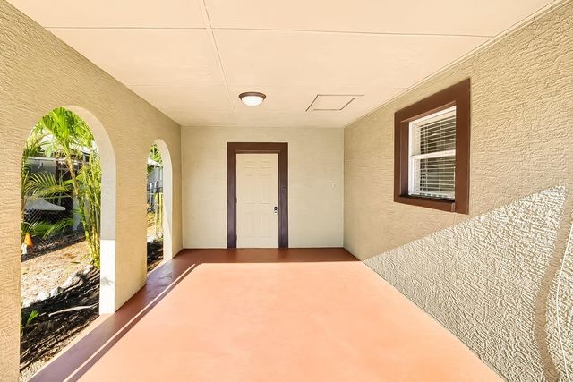 4219 35TH STREET W, Bradenton, FL 34205