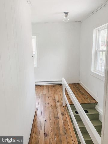 1474 HEIDELBERG AVE, Schaefferstown, PA 17088