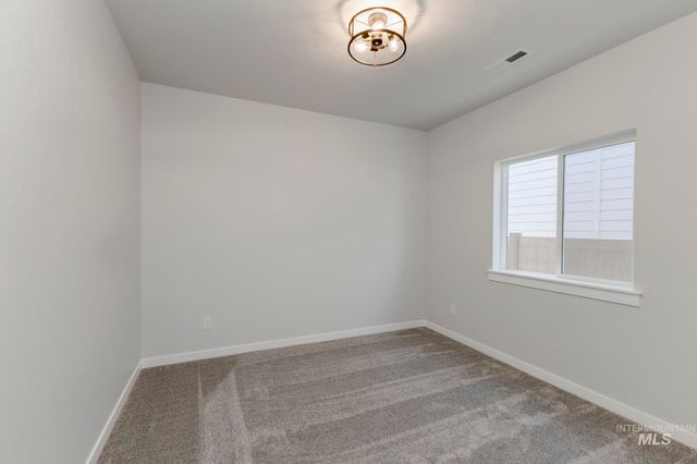 5358 W Yarnell St, Eagle, ID 83616