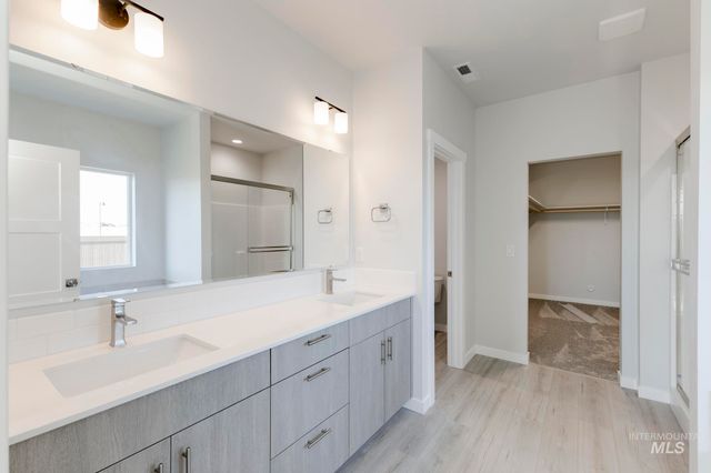 5358 W Yarnell St, Eagle, ID 83616