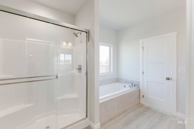 5358 W Yarnell St, Eagle, ID 83616