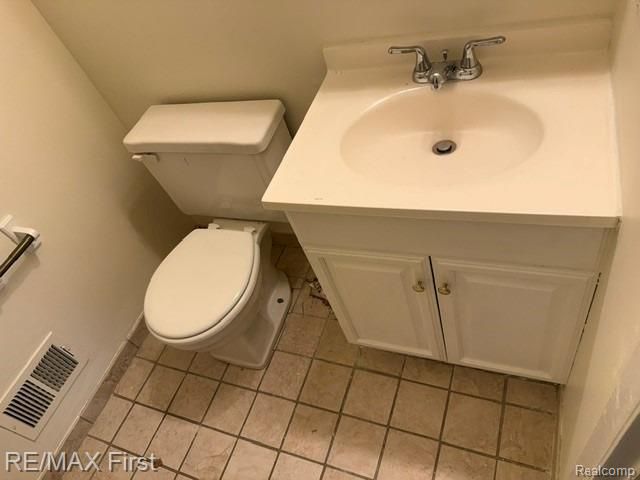 14140 Merriweather Street, Sterling Heights, MI 48312