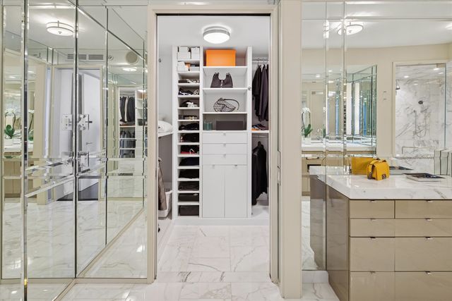 180 E Pearson Street 3401, Chicago, IL 60611