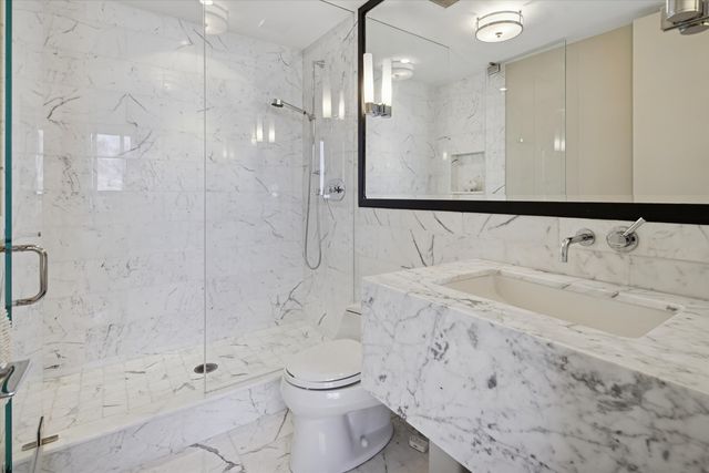 180 E Pearson Street 3401, Chicago, IL 60611