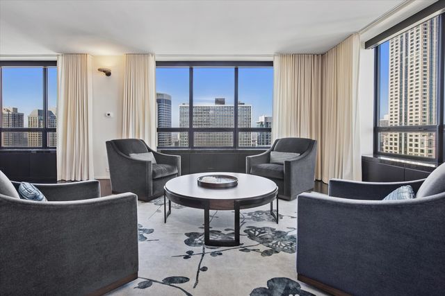 180 E Pearson Street 3401, Chicago, IL 60611