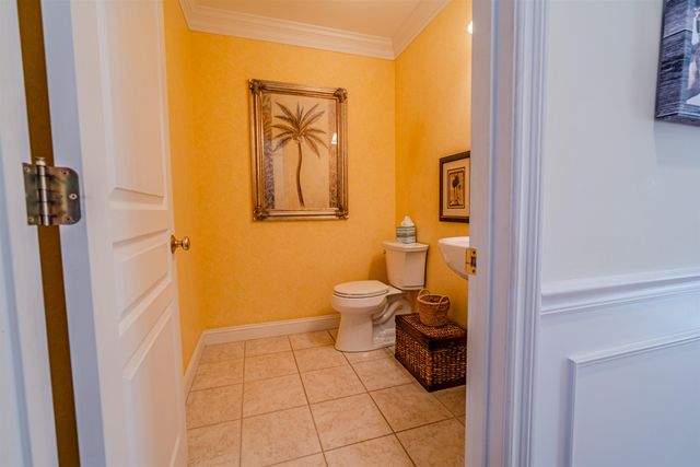 3 Chisholm Farm Drive, Stratham, NH 03885