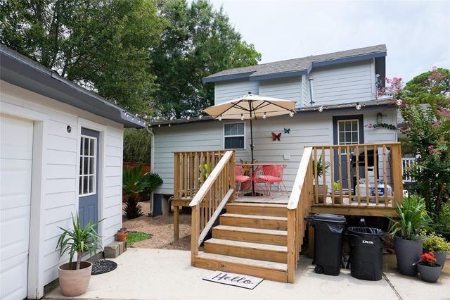 210 Fairfield Street, Shoreacres, TX 77571