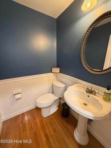 303 Oakmont Drive, Hampstead, NC 28443