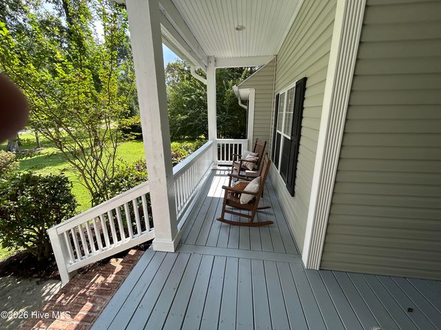 303 Oakmont Drive, Hampstead, NC 28443