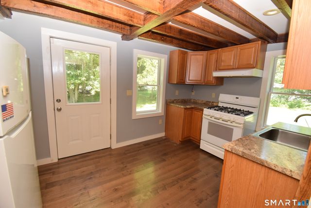 39 Mill Road, Madison, CT 06443