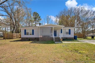 518 Inverary Drive, Raeford, NC 28376