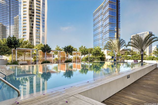 987 Queen Street 2303, Honolulu, HI 96814