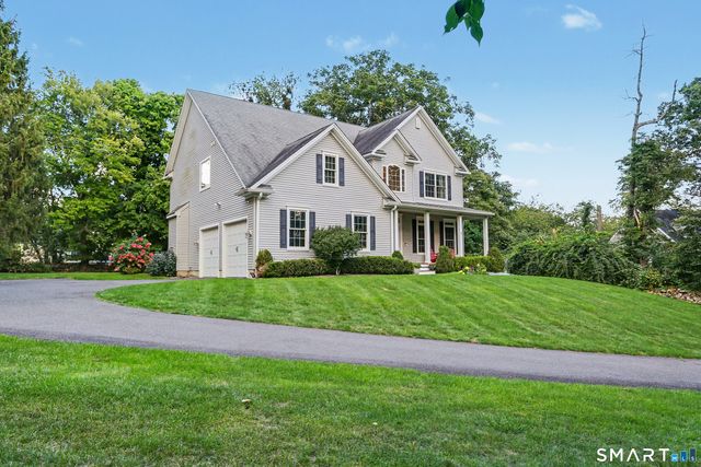 218 Stonehouse Road, Trumbull, CT 06611