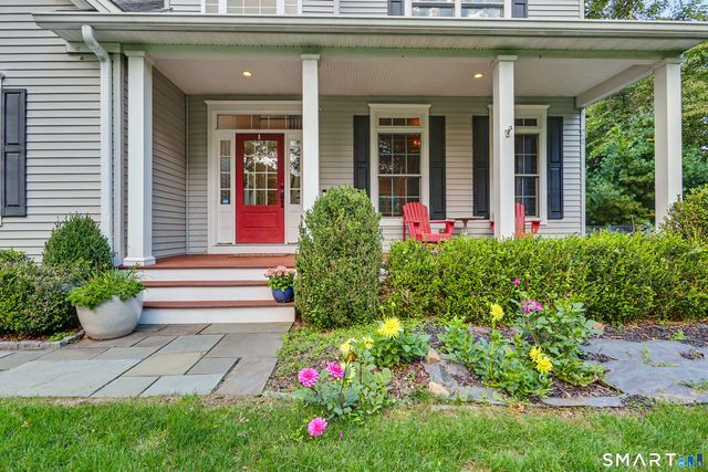 218 Stonehouse Road, Trumbull, CT 06611