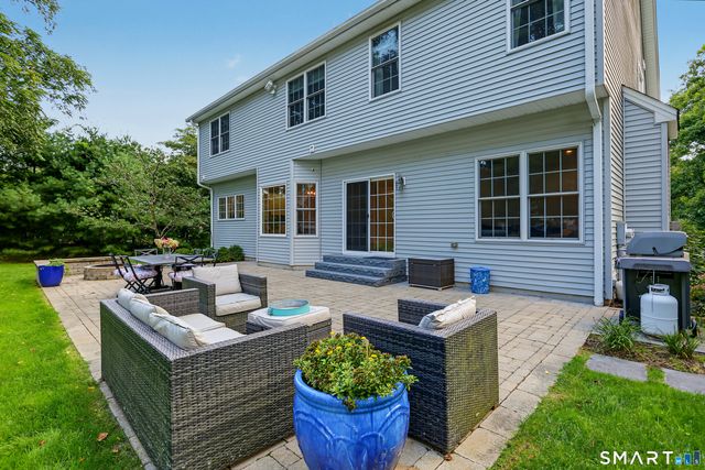 218 Stonehouse Road, Trumbull, CT 06611