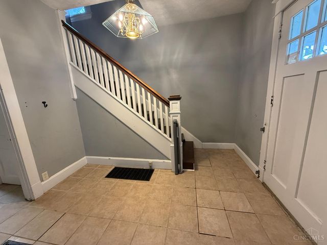 2312 S Sutphin Street, Middletown, OH 45044