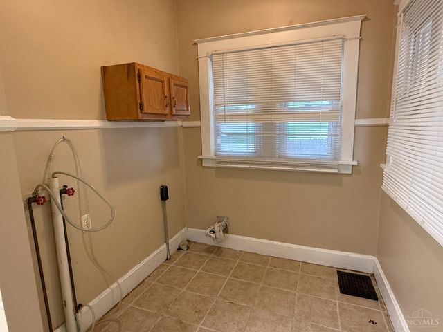 2312 S Sutphin Street, Middletown, OH 45044